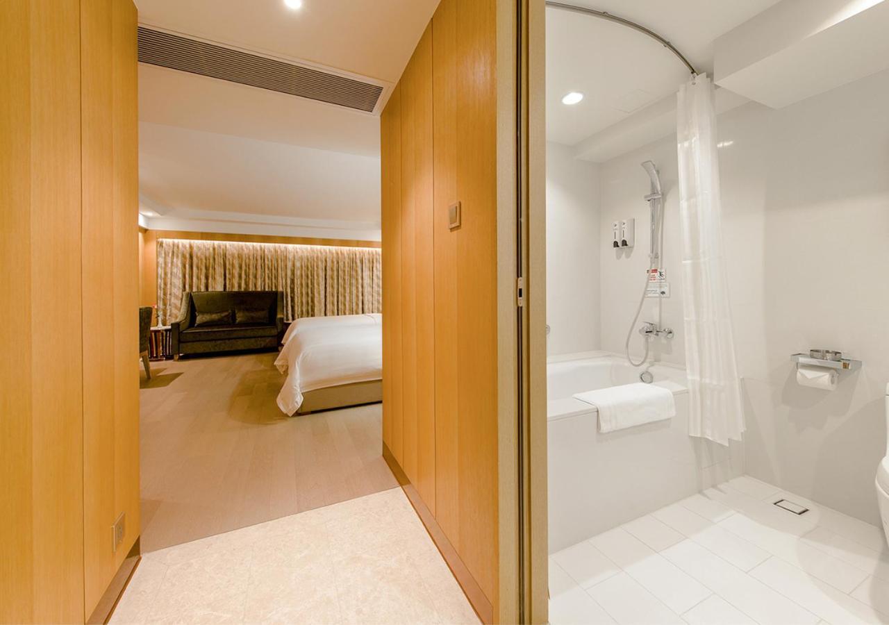 Royal Dragon Hotel มาเก๊า ภายนอก รูปภาพ