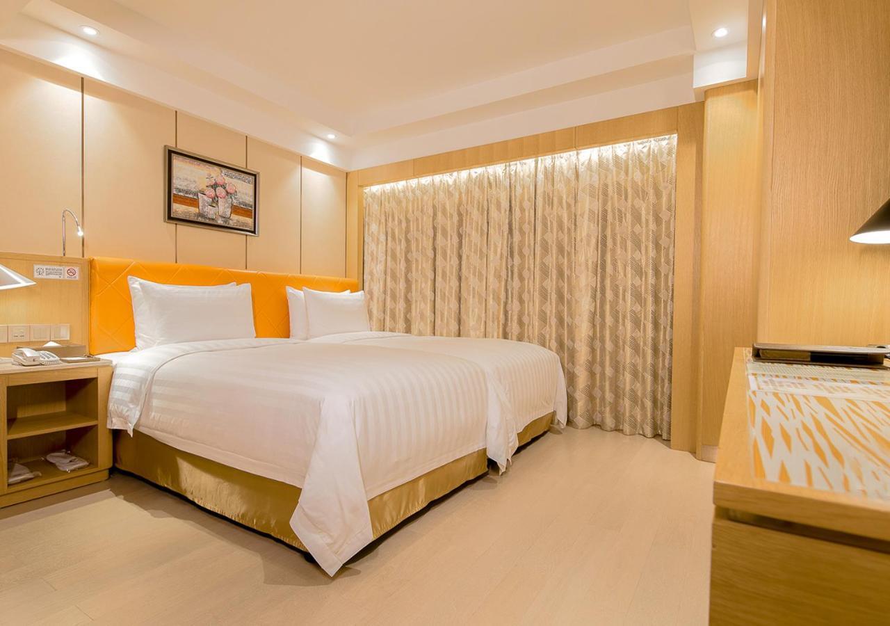 Royal Dragon Hotel มาเก๊า ภายนอก รูปภาพ